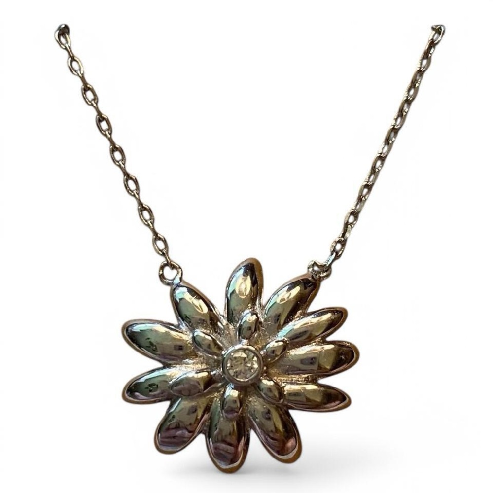 Kathy Davis Silver Flower Pendant Necklace